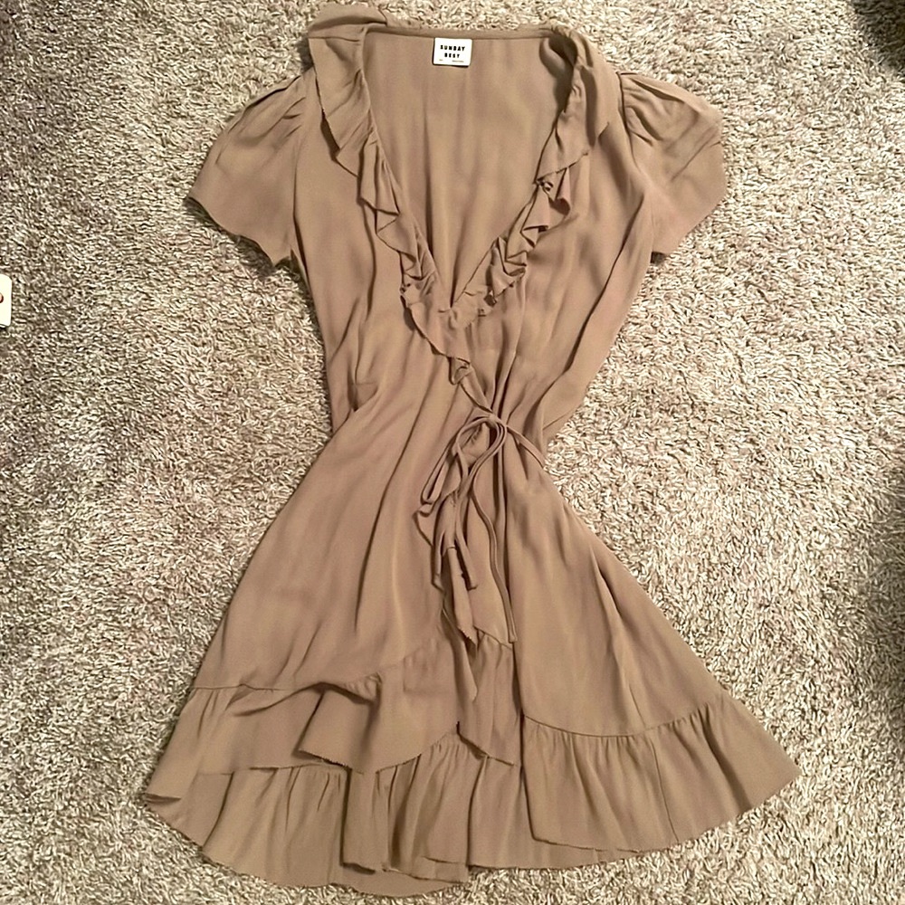 Aritzia Sunday Best Wrap Dress - Picture 1 of 10